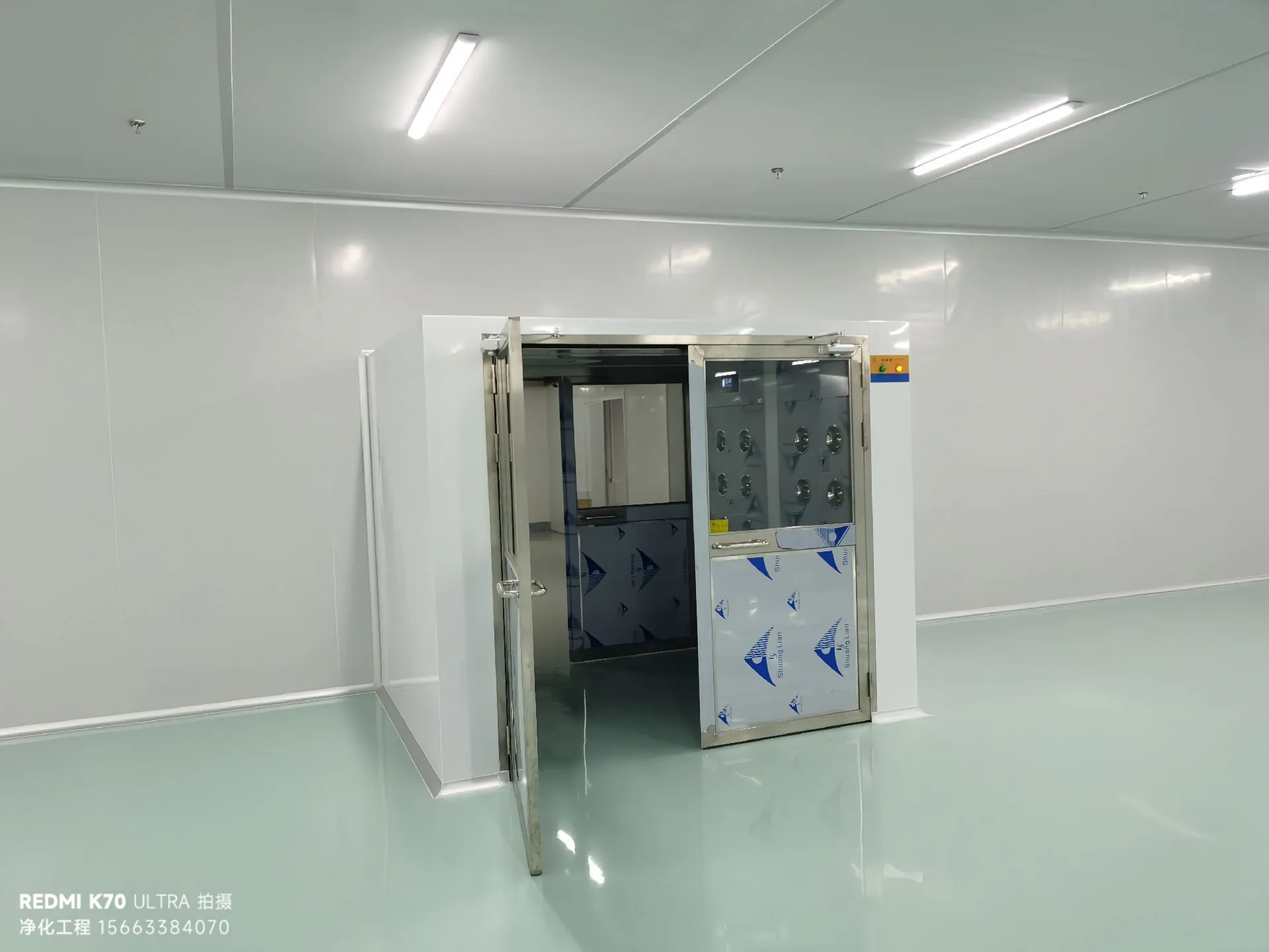 彩钢板净化车间主体结构搭建详解：告别“灰头土脸”，拥抱“一尘不染” - 洁净厂房服务商-1