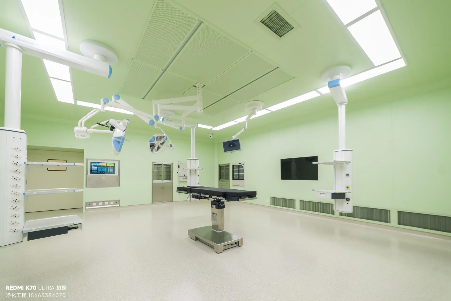 医院手术室净化：层流手术室的建设标准与维护 - 洁净厂房服务商-1
