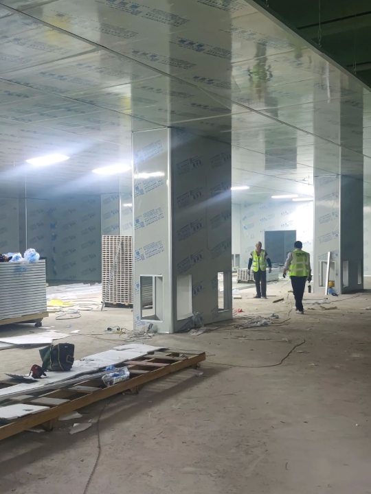 南京科睿智能—2500㎡十万级机器人无尘车间装修工程-案例列表实拍图