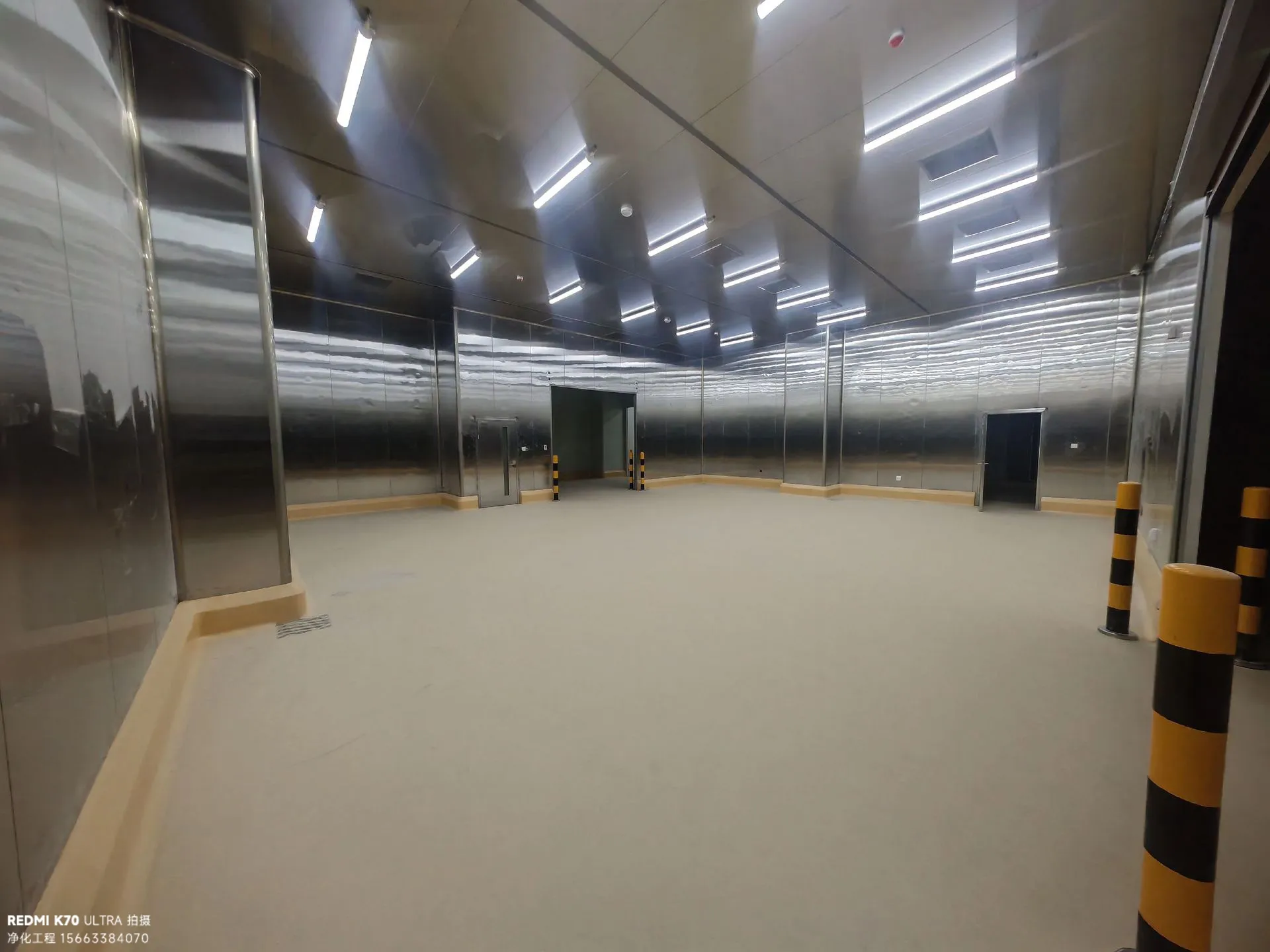 万级/千级洁净区环境稳定,等待设备运行 万级/千级洁净区环境稳定,等待设备运行