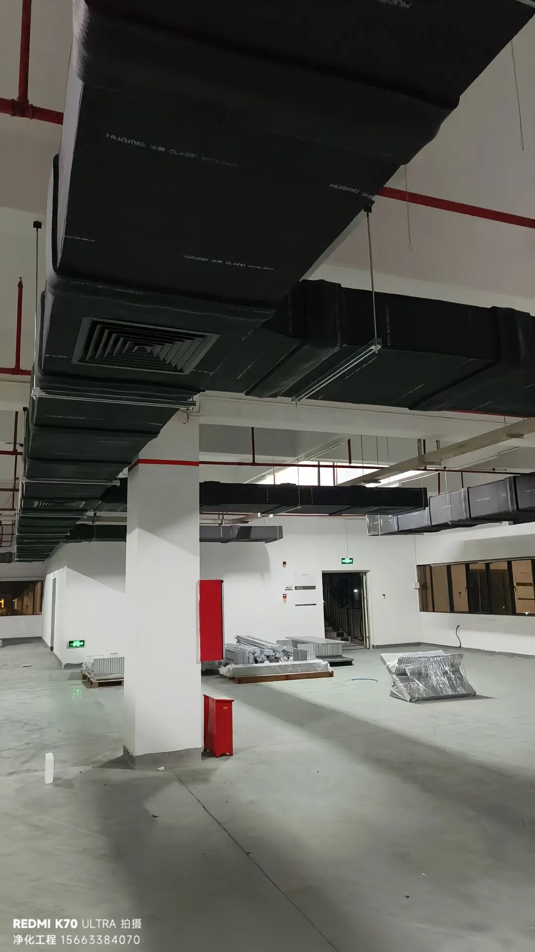 南京雨花经济开发区创彩光电 1700㎡ SMT 净化车间装修工程 南京雨花经济开发区创彩光电 1700㎡ SMT 净化车间装修工程