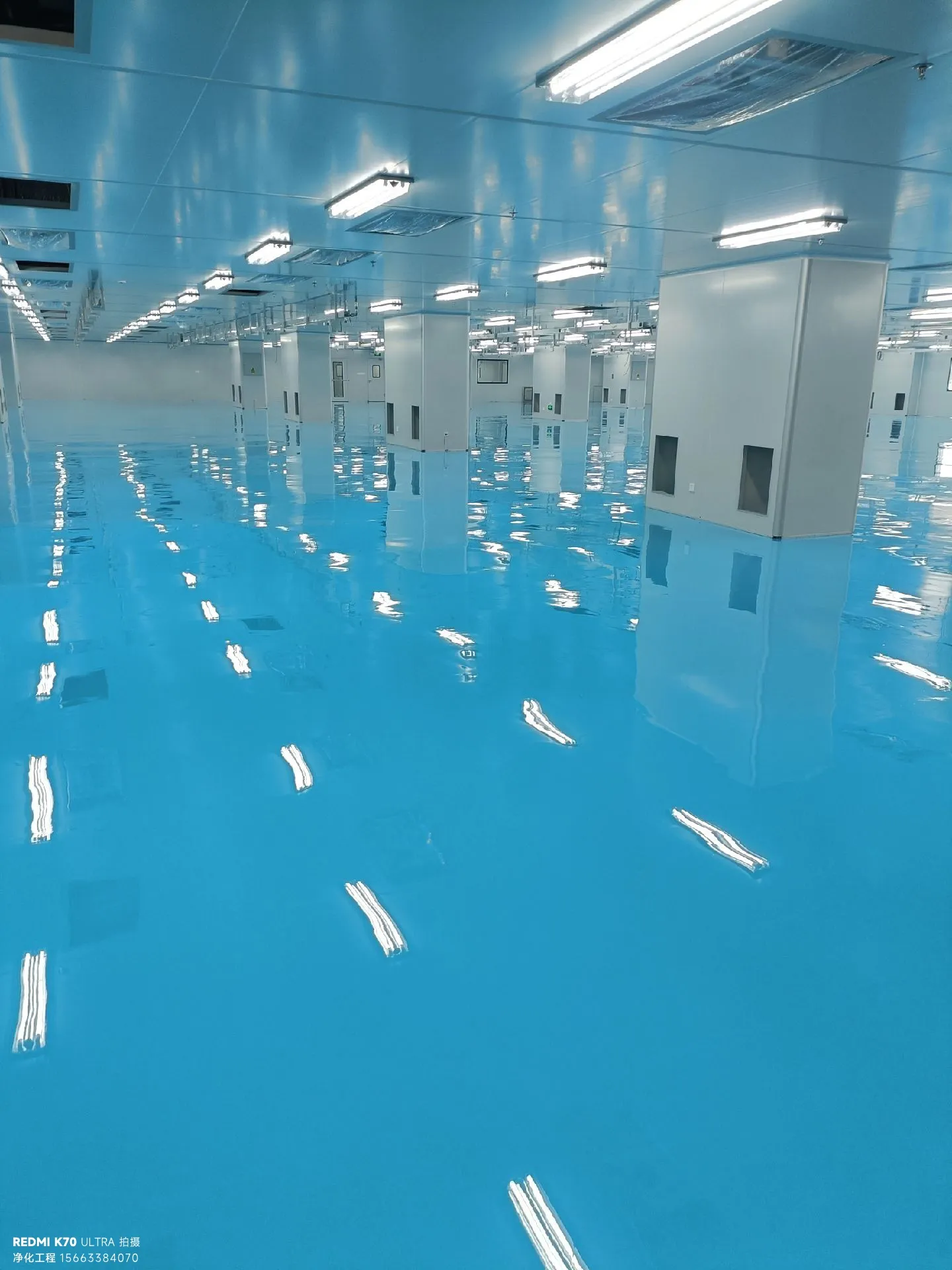 电子厂房净化：万级洁净车间防静电地坪施工指南