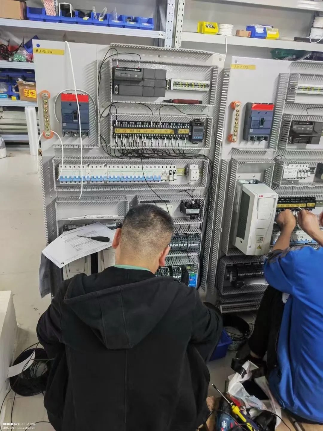 精密仪器制造：恒温恒湿洁净室的精度控制技巧