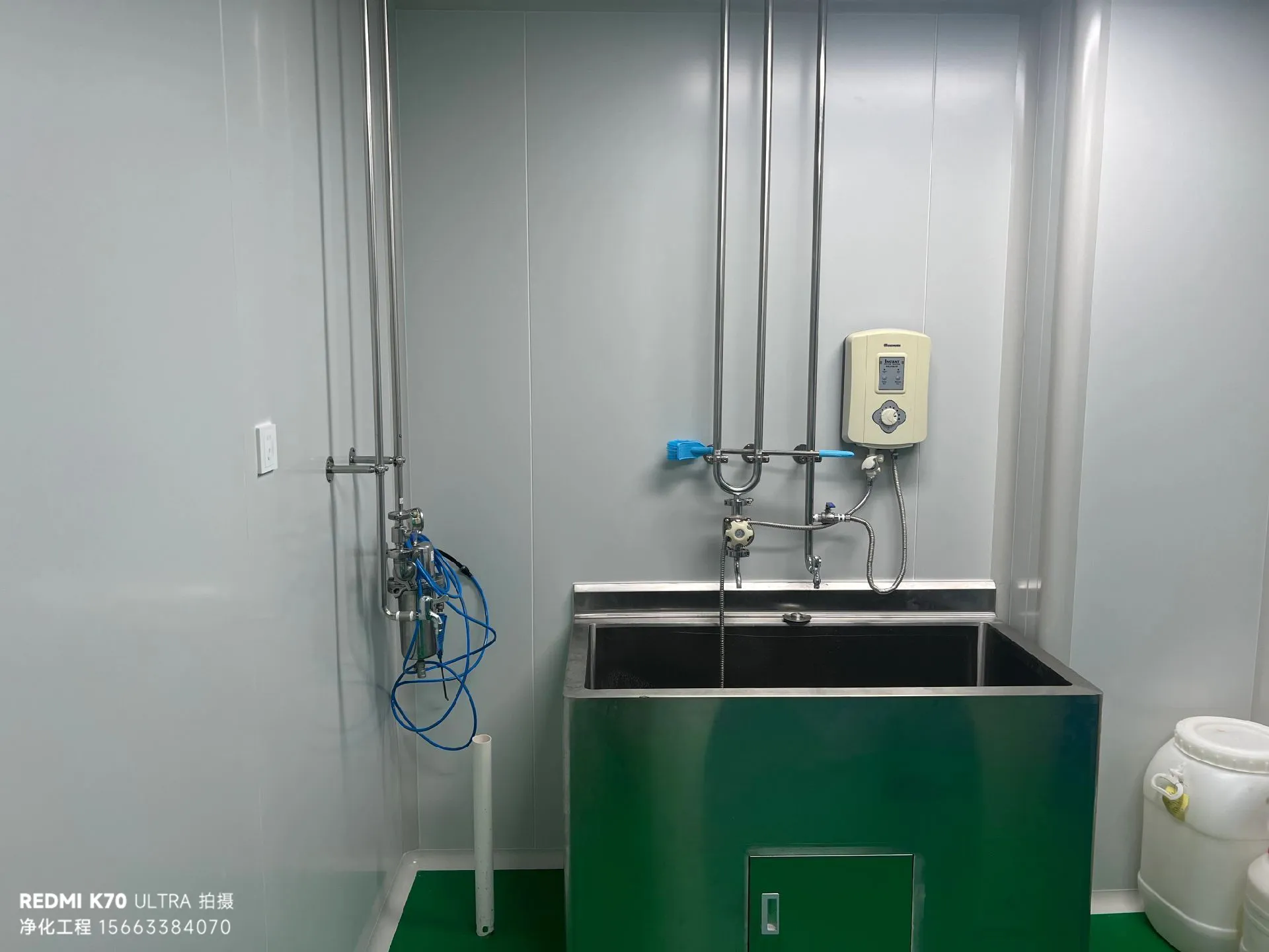 药品包装净化车间的微生物控制：给药品穿好“无菌防护衣”