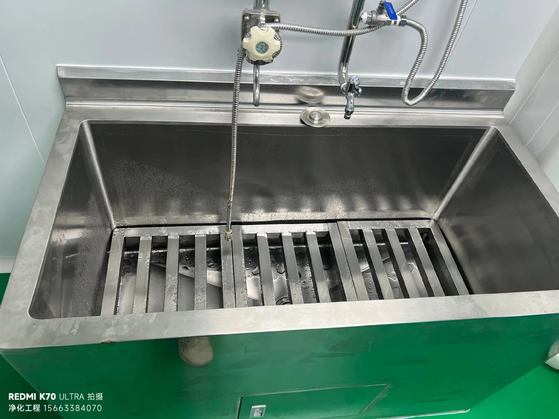 药品包装净化车间的微生物控制：给药品穿好“无菌防护衣”